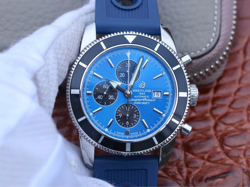 Breitling Superocean Heritage 46mm - HQ Edition