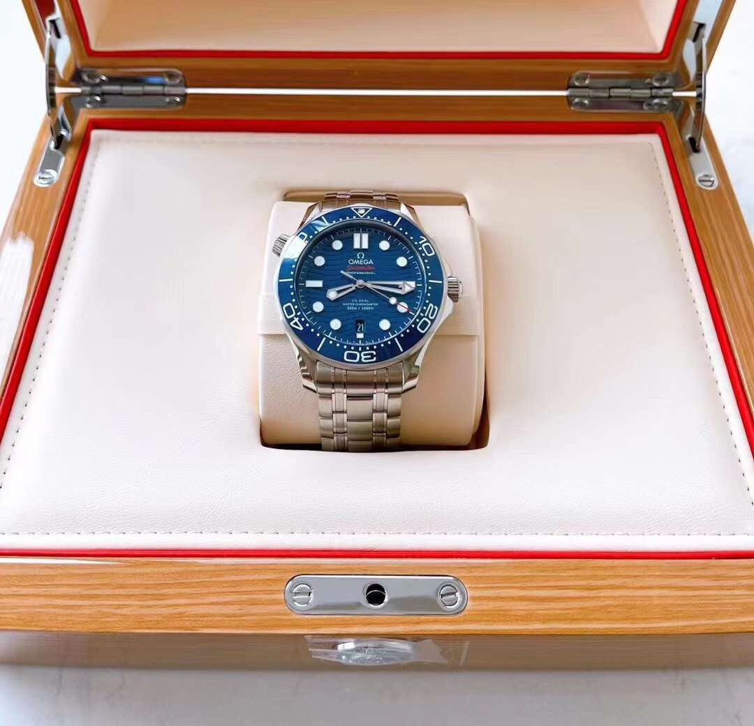 Omega Box - HQ Edition