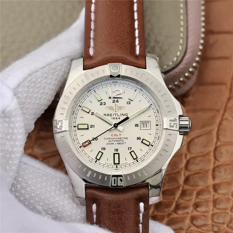 Breitling Chronometre COLT 41 White Dial - 1:1 Superclone | HQ Master Replica