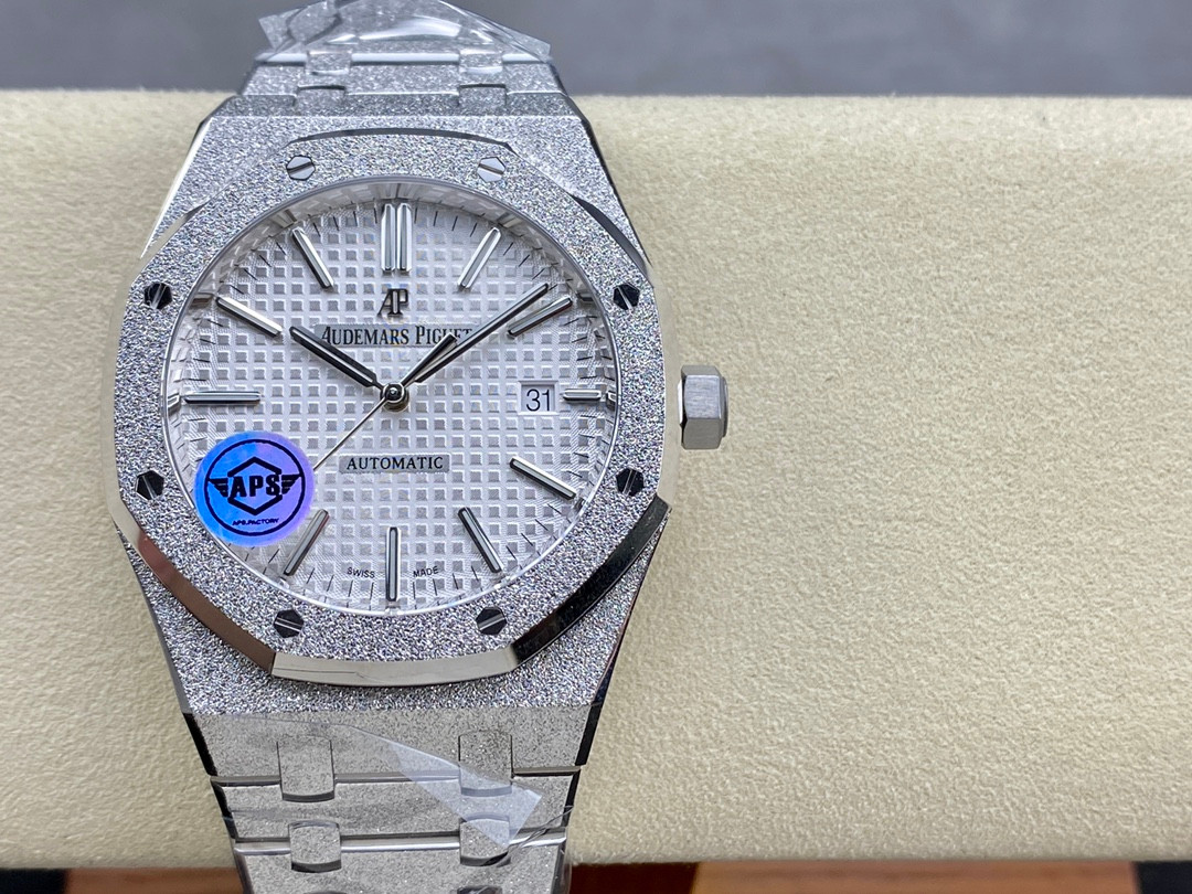 Audemars Piguet Royal Oak Frost 15410 V3 - HQ Certified Clone