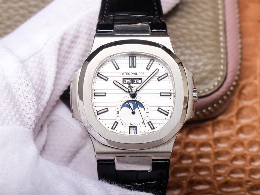 Patek Philippe Nautilus 5726/1A-010- 1:1 Superclone | HQ Master Replica