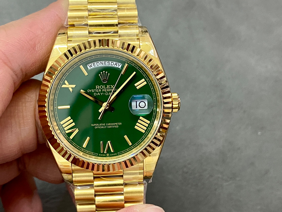 Day Date Rolex Weekly Journal 18K Yellow Gold Plated counter - HQ Edition