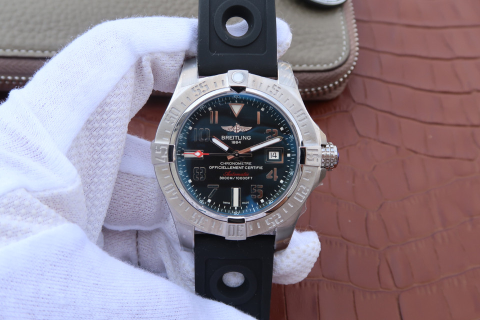 Breitling Avenger II -1:1 Superclone V3 | HQ Master Replica