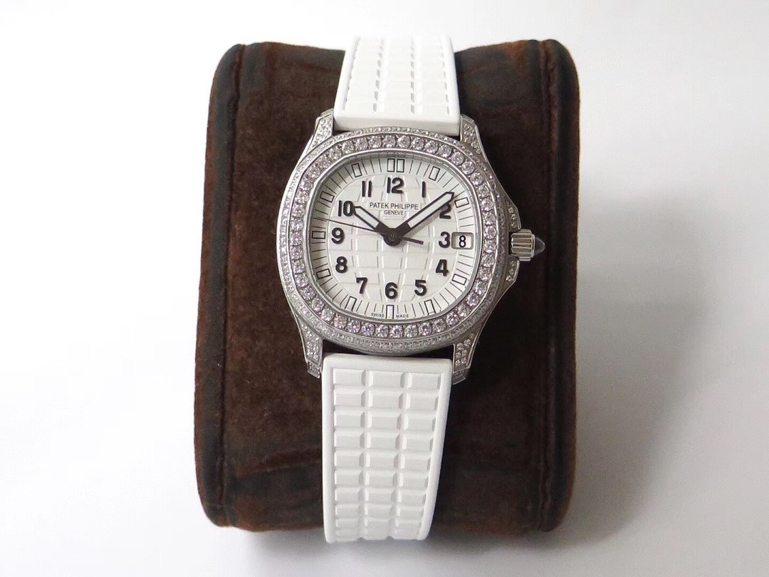 Patek Philippe Aquanaut with Diamonds Encrusted Casing-1:1 Superclo - HQ Edition