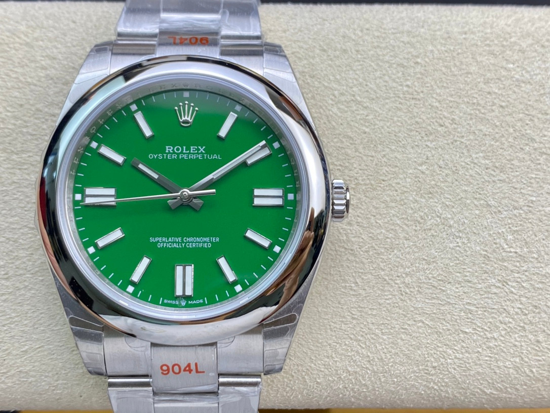Rolex Oyster Perpetual 41 Ref: 124300 V2 | HQ Master Replica