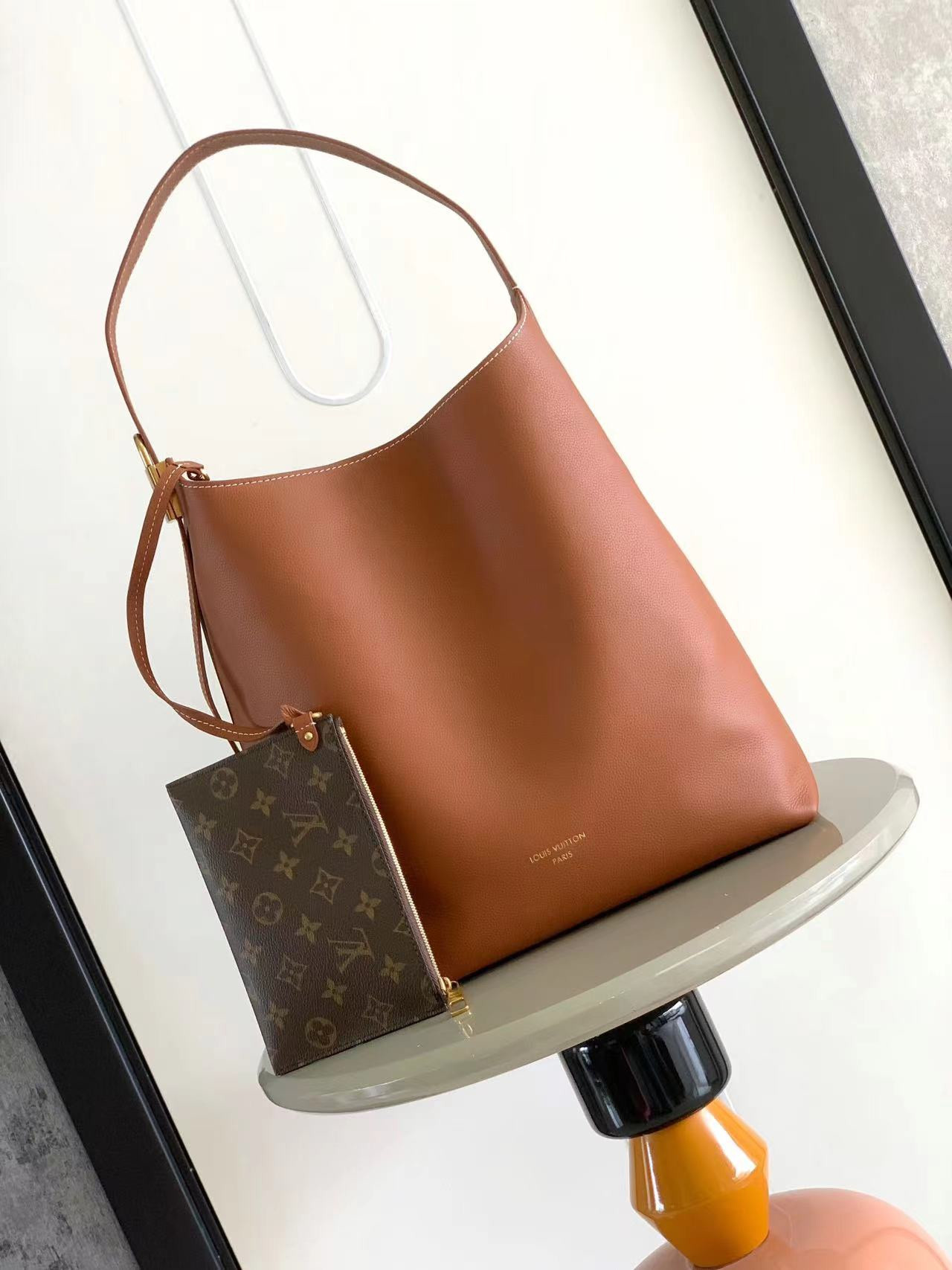 Louis Vuitton Low Key Hobo MM Black — HQ Superclone A