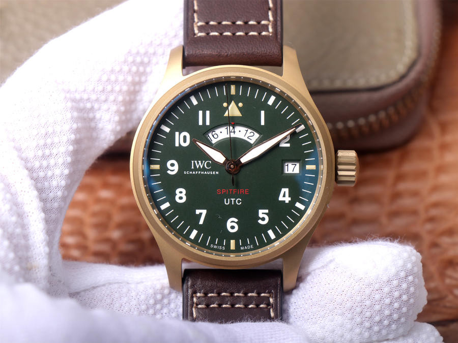 IWC Spitfire pilot UTC World - 1:1 Superclone | HQ Superclone
