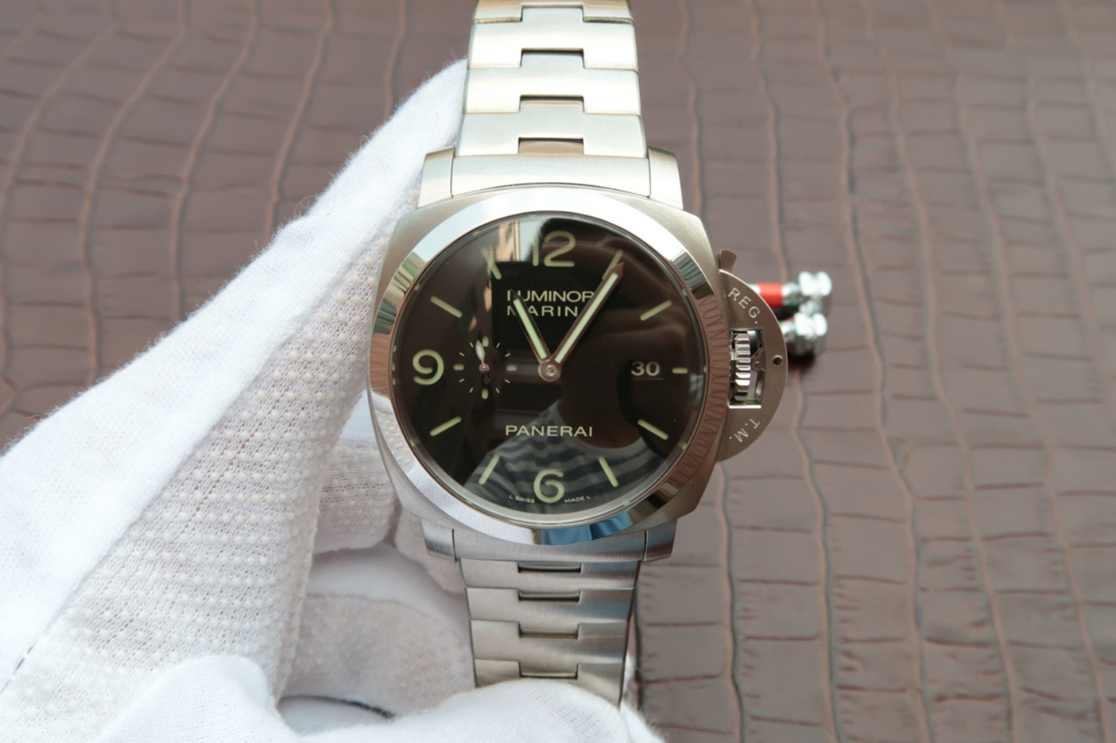 Panerai Luminor PAM0328-1:1 Superclone | HQ Premium Build