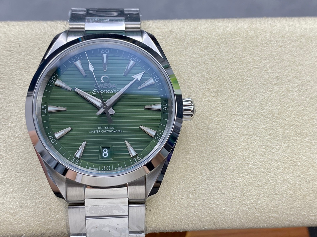 Omega Seamaster Aqua Terra 150M Green — 904L Clone