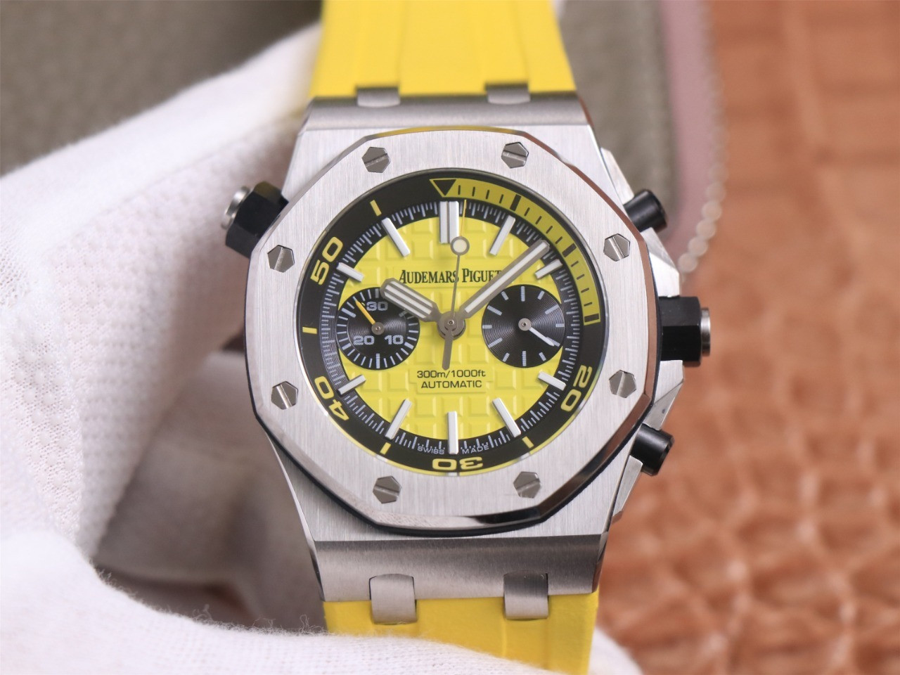 Audemars Piguet Royal Oak Offshore Diver 1:1 Superclone | HQ Master Replica