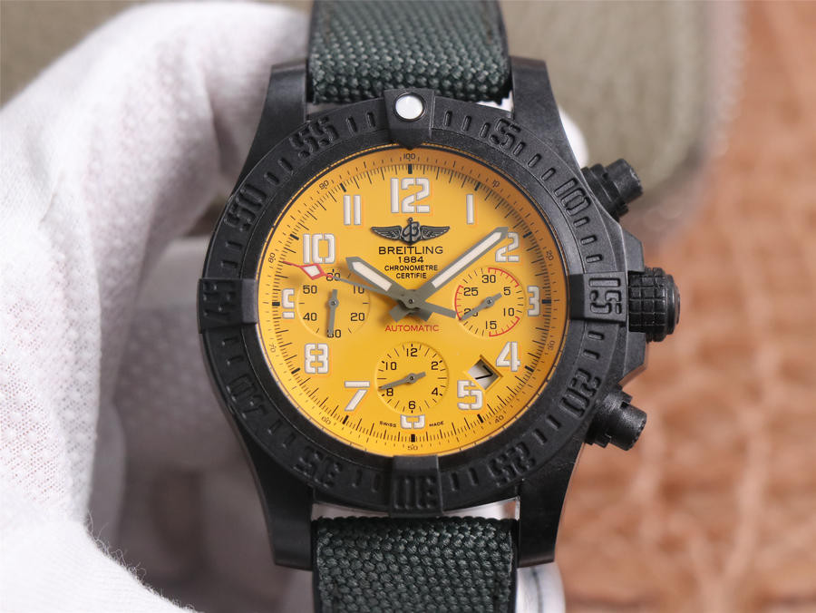 Breitling Chronomat B01 Blacksteel 1:1Superclone | HQ Premium Build