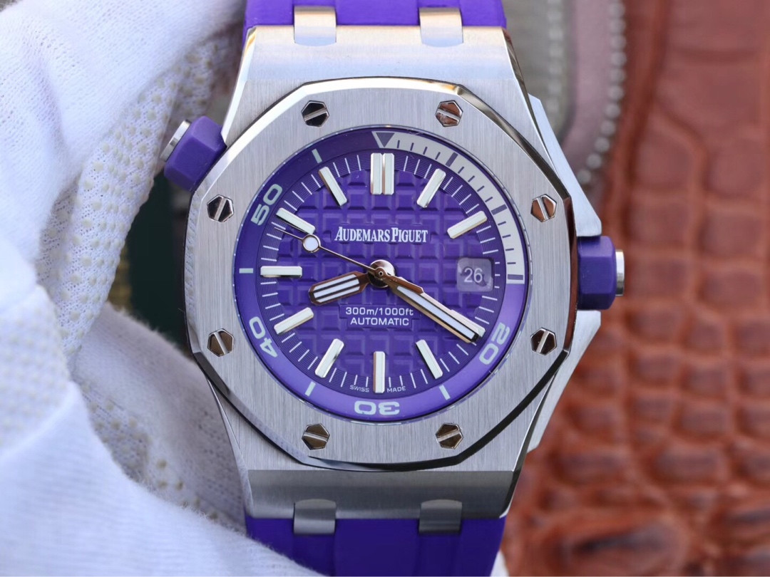 Audemars Piguet Royal Oak Offshore Diver 15710 1:1 V3 - HQ Edition